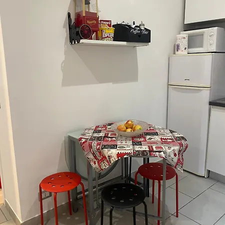 Apartman La Perla Del Colosseo *